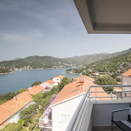 Hotel Paradiso 2 4*